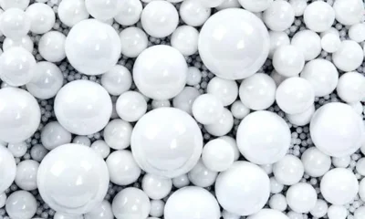 Zirconia grinding balls